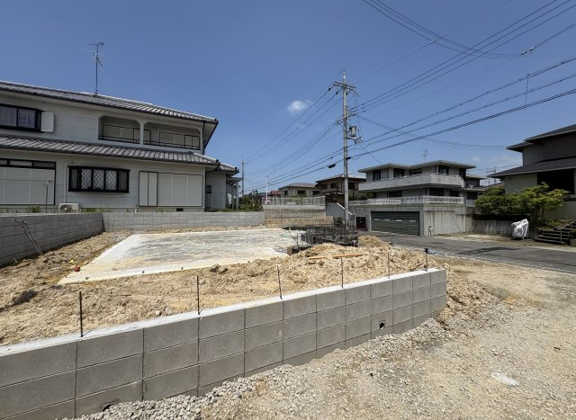 和泉市光明台2丁目新築戸建て2号棟の外観|現地写真　2026年7月9日時点