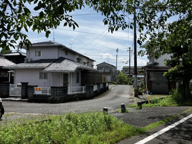 諸富町山領戸建ての外観|サイクリングロードより外観