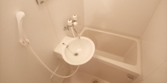 レオパレスシャイニーレオニデスの浴室|設備・使用は号室により異なる為、現況を優先致します。