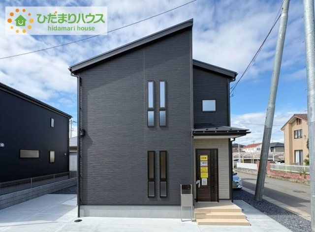 ひたちなか市中根9期　新築戸建　4号棟の外観|スタイリッシュな外観です(^^)/