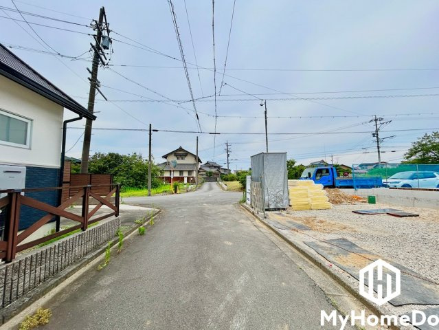 春日井市東野町　7期の前面道路含む現地写真