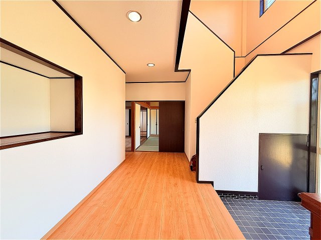 吉常中古戸建の玄関