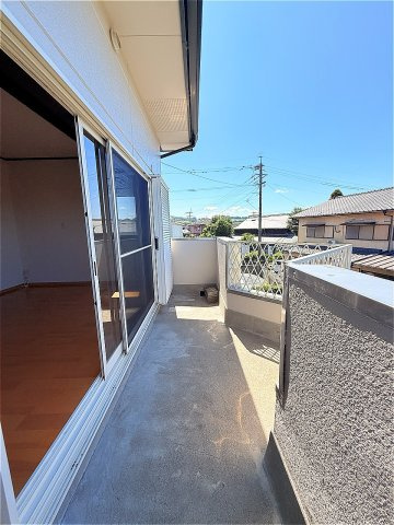 吉常中古戸建のバルコニー