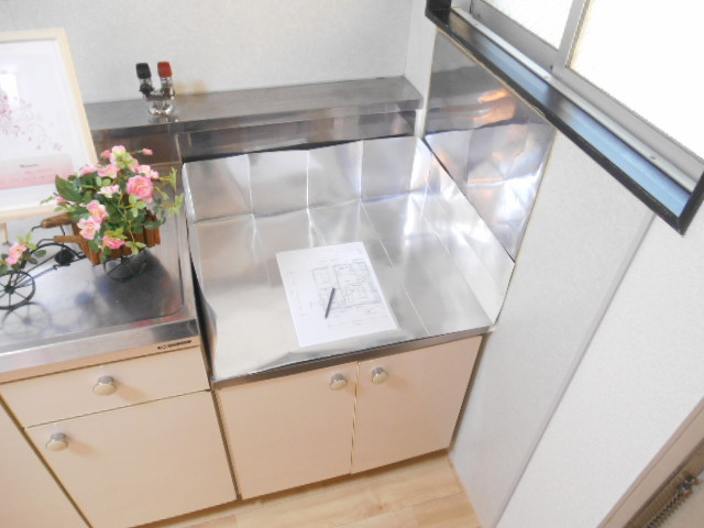 ラフィーネ刀根山のキッチン