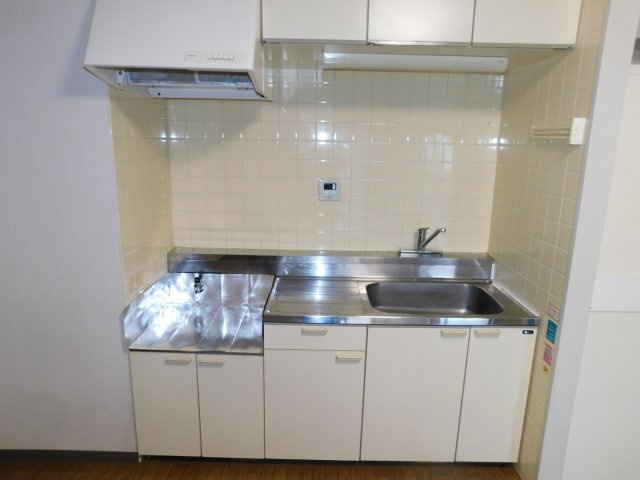 武蔵野市境南町２丁目の賃貸マンションのキッチン|別部屋の写真です