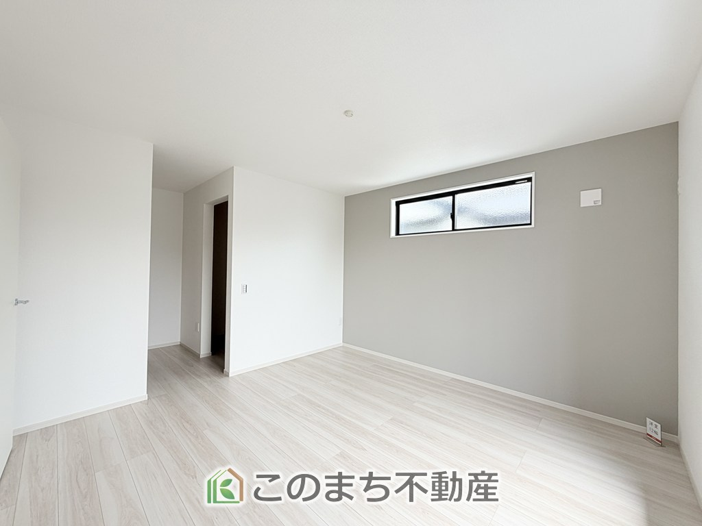 リガーレ宇都宮市石井町7期の洋室