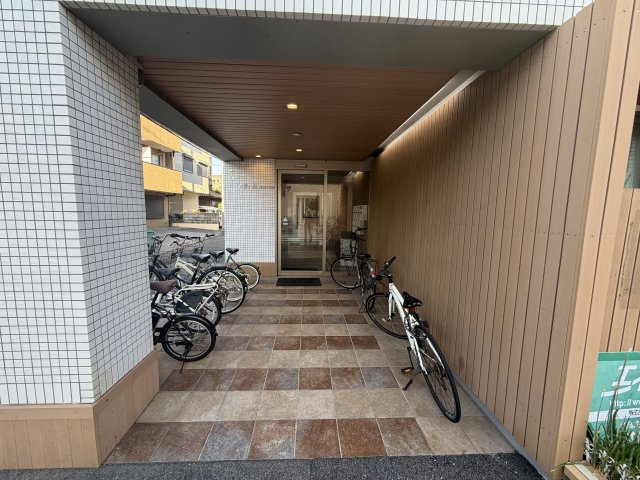 villa de naruoのエントランス