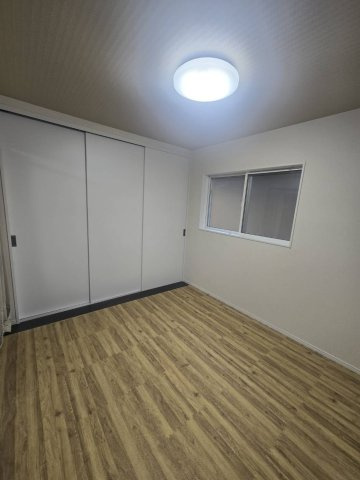 大津市下阪本4丁目　中古戸建の洋室