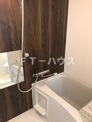 グリーム前原の浴室