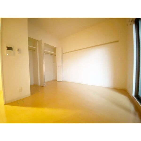 プレサンス金山グリーンパークス　名古屋市賃貸　仲介手数料無料の居間・リビング