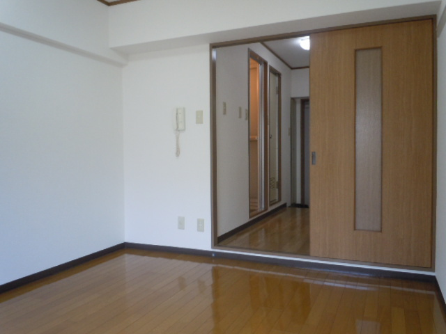 RIGEL岡町の内装