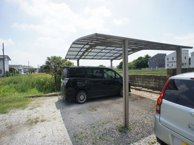 【駐車場】 | ＵＧハウス | 駐車場はカーポートです♪