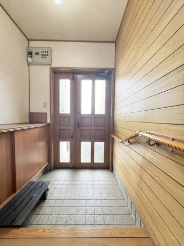 花川北６条３丁目戸建の玄関|玄関