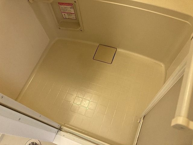 イノセント歯科大前の浴室