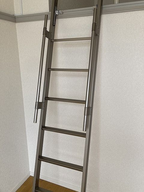 イノセント歯科大前の内装