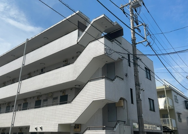 【現況写真】 | メゾン・ド・アンピール | 景色重視でお家選ぶをするとスーパーが遠い！学校が遠い！など生活をするうえで利便性で困ることもあります。まず一度現地を見学する際に、周辺の施設などがあるかを確認し、暮らし始めた後のことを想像しましょう。
