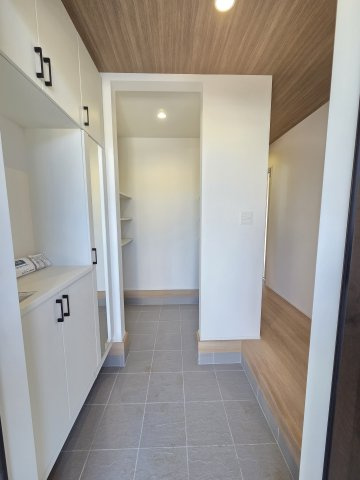 新築　太田市東今泉町　2号棟　GRAFAREの玄関|新築　太田市東今泉町　2号棟　GRAFARE