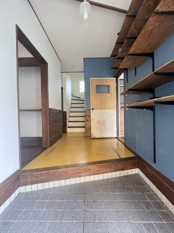 中古住宅　切通4丁目の玄関