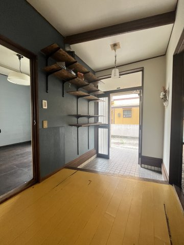 中古住宅　切通4丁目の玄関