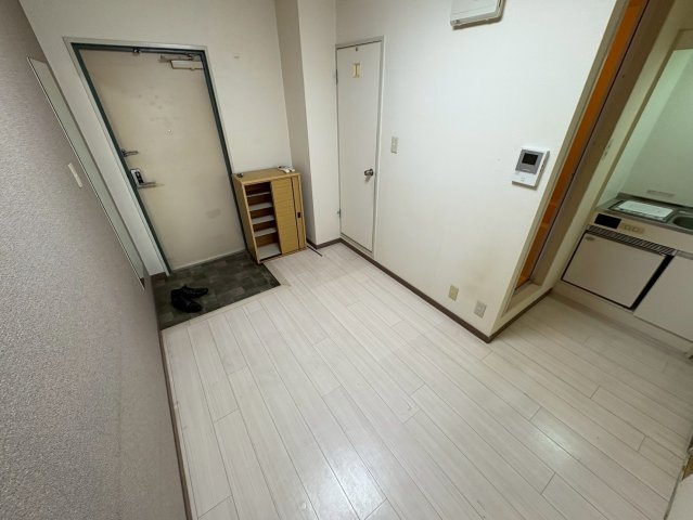 【居間・リビング】 | アイワステーションビル6号館