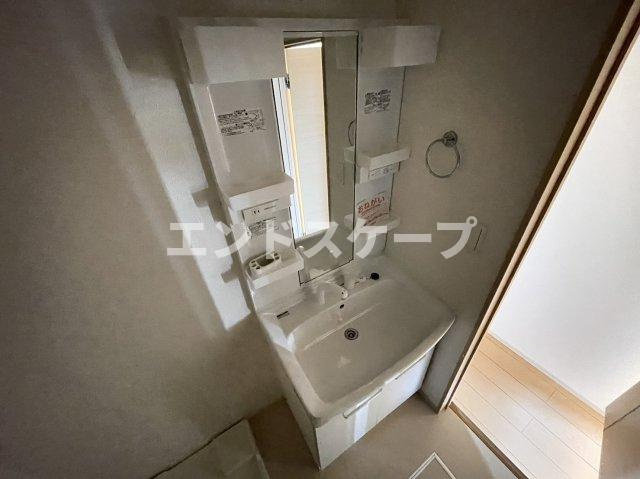 アイス・バーグⅠの玄関|高崎、前橋のお部屋探しはエンドスケープまで！お客様の理想お聞かせ下さい♪