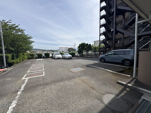 中古マンション　藤和シティコープ沼津Ⅱの駐車場