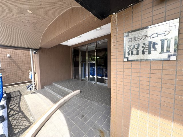 中古マンション　藤和シティコープ沼津Ⅱのエントランス