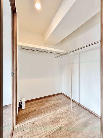 グリュック平和の収納