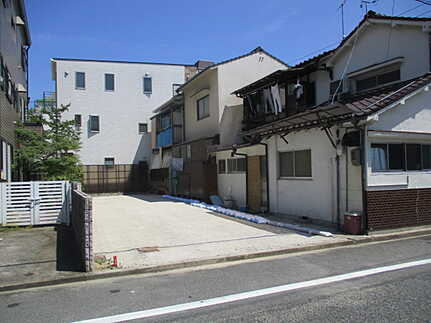 西区東観音町の外観