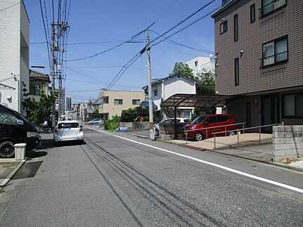 西区東観音町の周辺