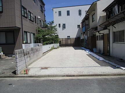 西区東観音町の外観