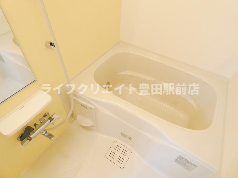 グレイスBの浴室