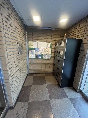 レジェンド浮間公園のエントランス