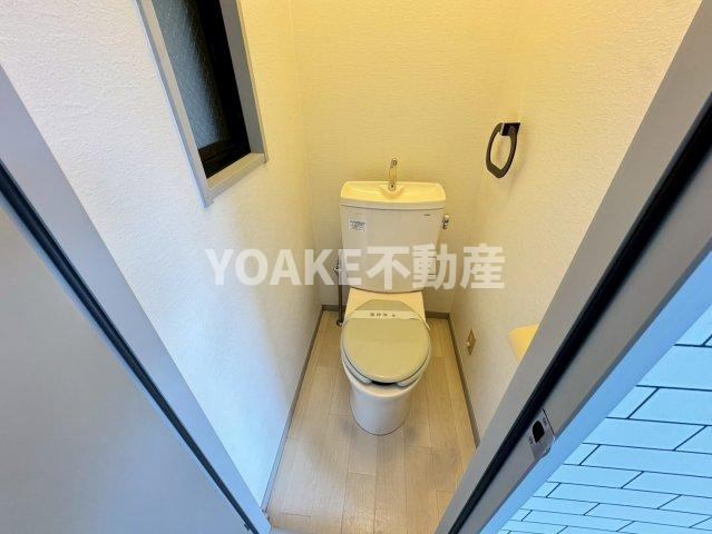 サンビレッジ綾瀬　Ｃ棟の玄関