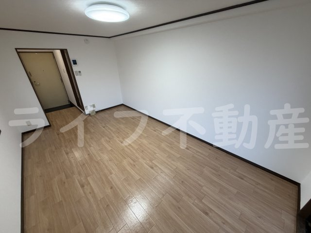 ピュアハイツナカザワの居間・リビング