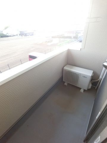 【バルコニー】