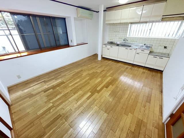松戸市中金杉5丁目の居間・リビング