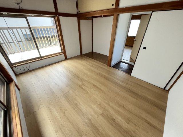 松戸市中金杉5丁目の洋室