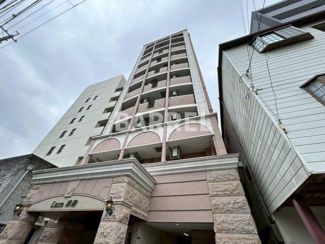 Luxe淡路の外観