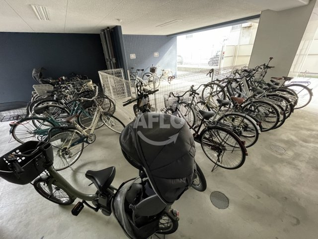 メゾンクラウン鷺洲　鷺洲小学校のその他共用部分|メゾンクラウン鷺洲　駐輪場