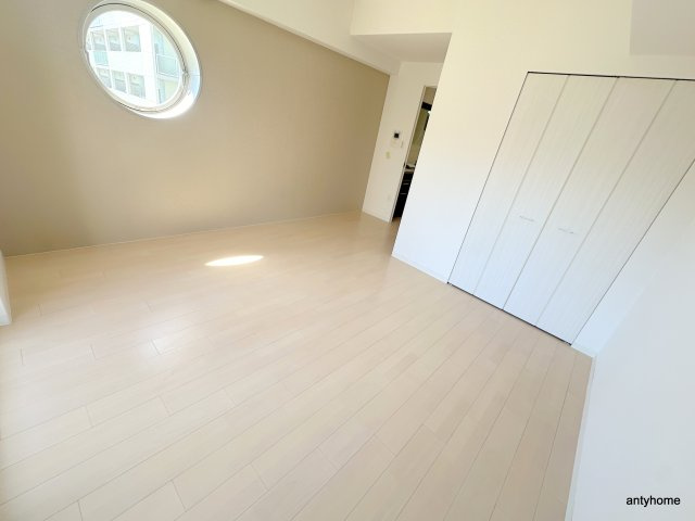 AFFLUENCE難波　仲介手数料無料の洋室