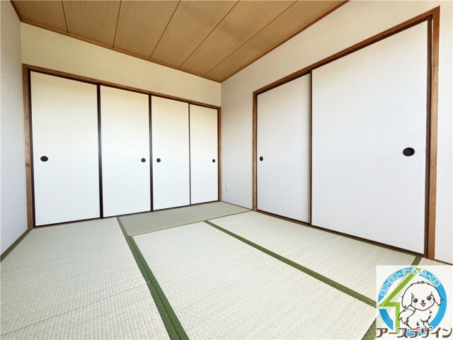 サンロイヤル神戸西の和室
