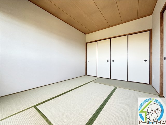 サンロイヤル神戸西の和室