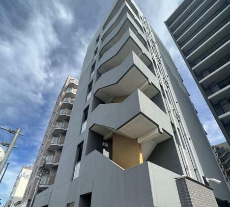 フラット浦和