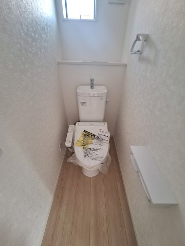 クレイドルガーデン高崎市吉井町下長根第3のトイレ|現地撮影