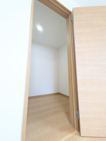 春日市小倉２丁目の中古一戸建の収納