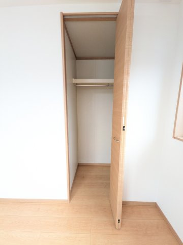 春日市小倉２丁目の中古一戸建の収納