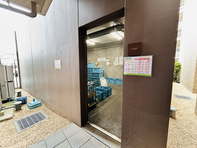 ソルヴィエントメイツ西武立川のその他共用部分|２４時間ゴミ出し可能♪忙しいご家族には嬉しい設備です！