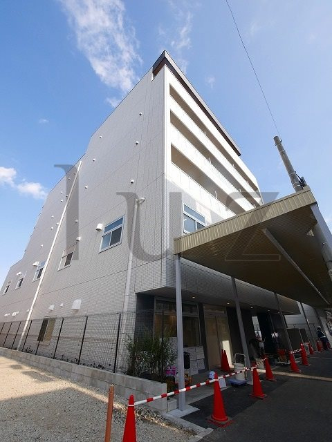 エムジェーレジデンス横濱生麦の外観