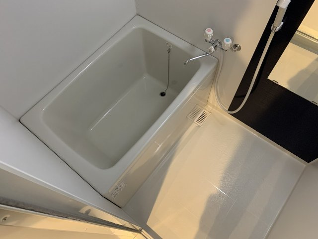 エクロール北久の浴室